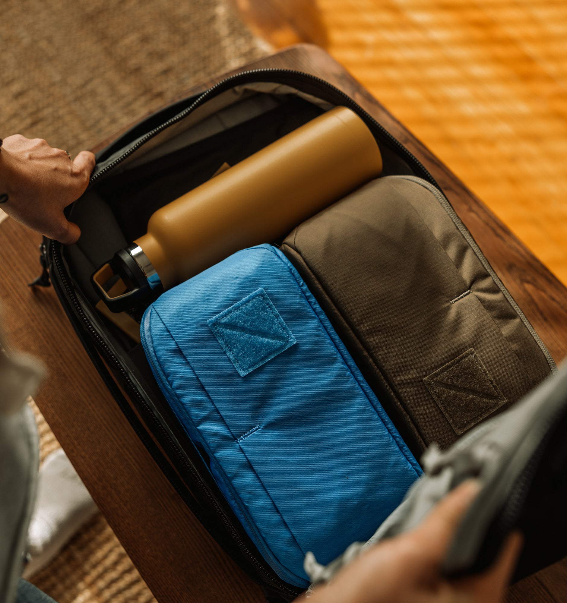 Evergoods Civic Panel Loader 16L - Solution Black