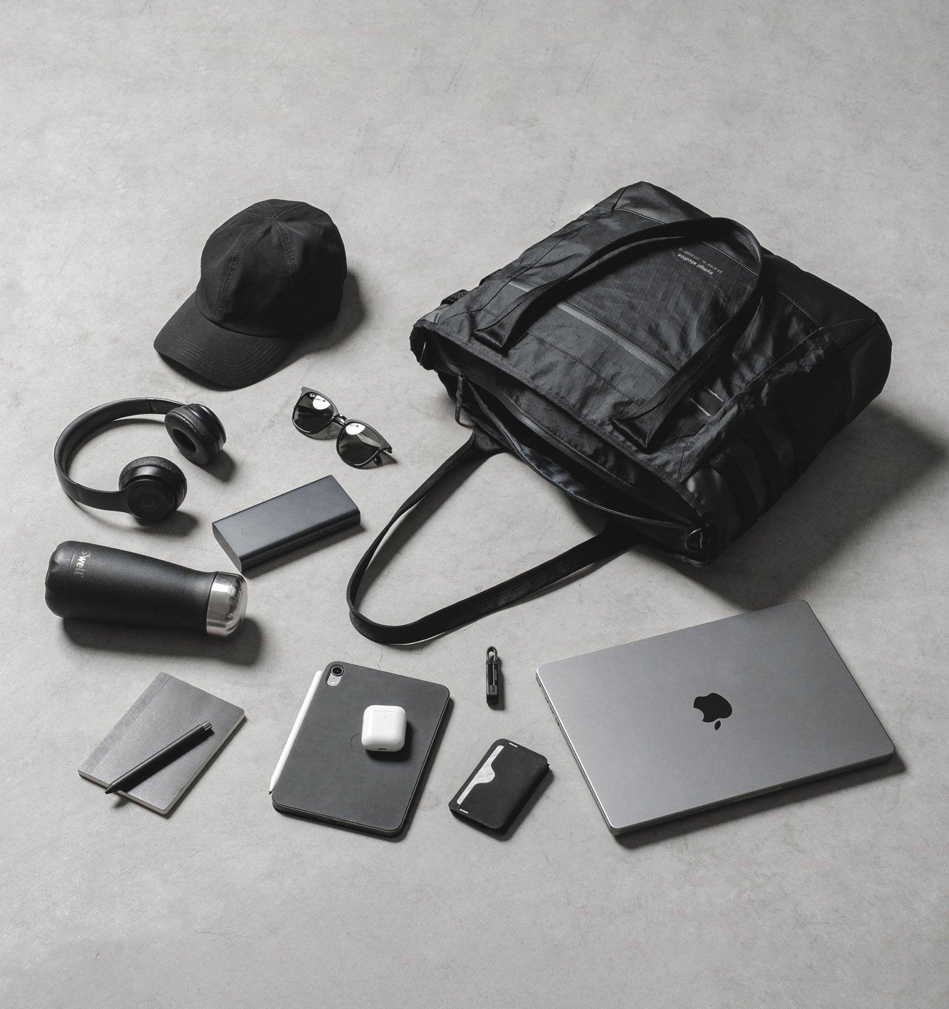 Sympl 16" All Terrain Tote 20L - Black